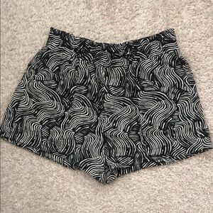 Black and White Patterned Women's Shorts